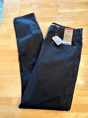 NWT Levi’s 721 High-rise skinny jeans size 18 long